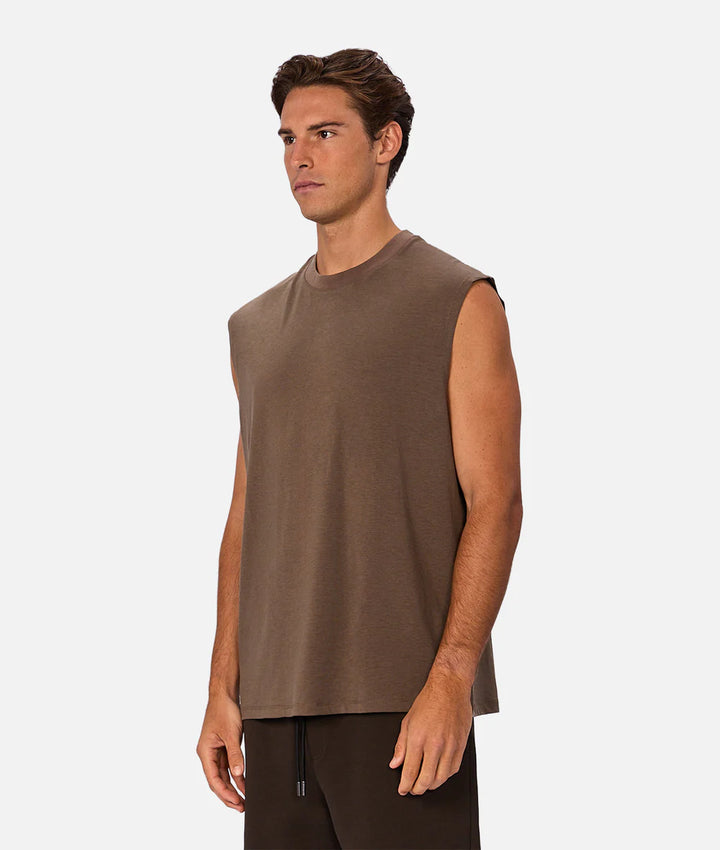 The Freeman Sleeveless Tee - Mocha