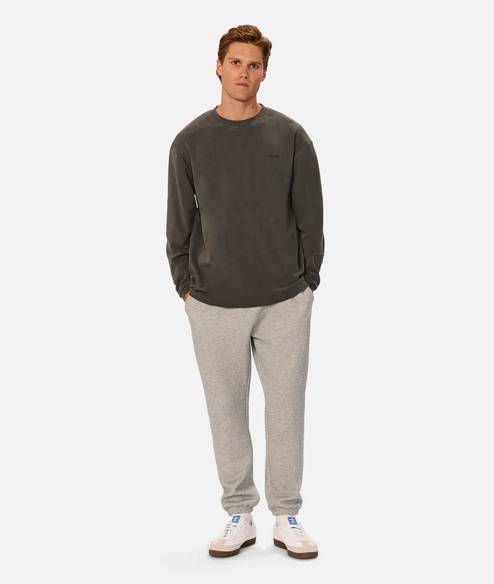 The Newport L/S Tee - Onyx