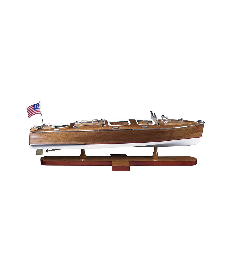 Triple Cockpit Speedboat