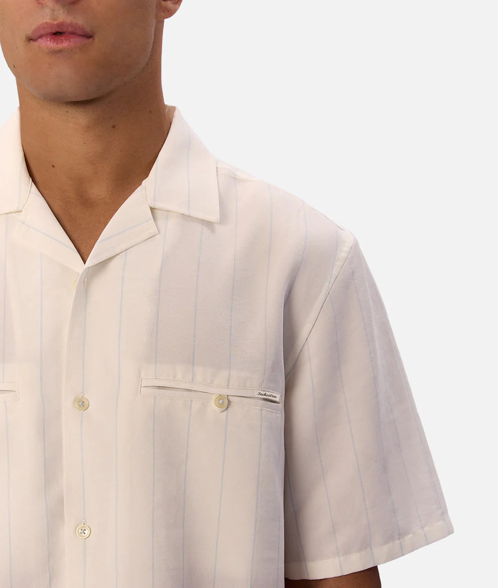 The Malibu S/S Shirt - Cream/ Lt Blue