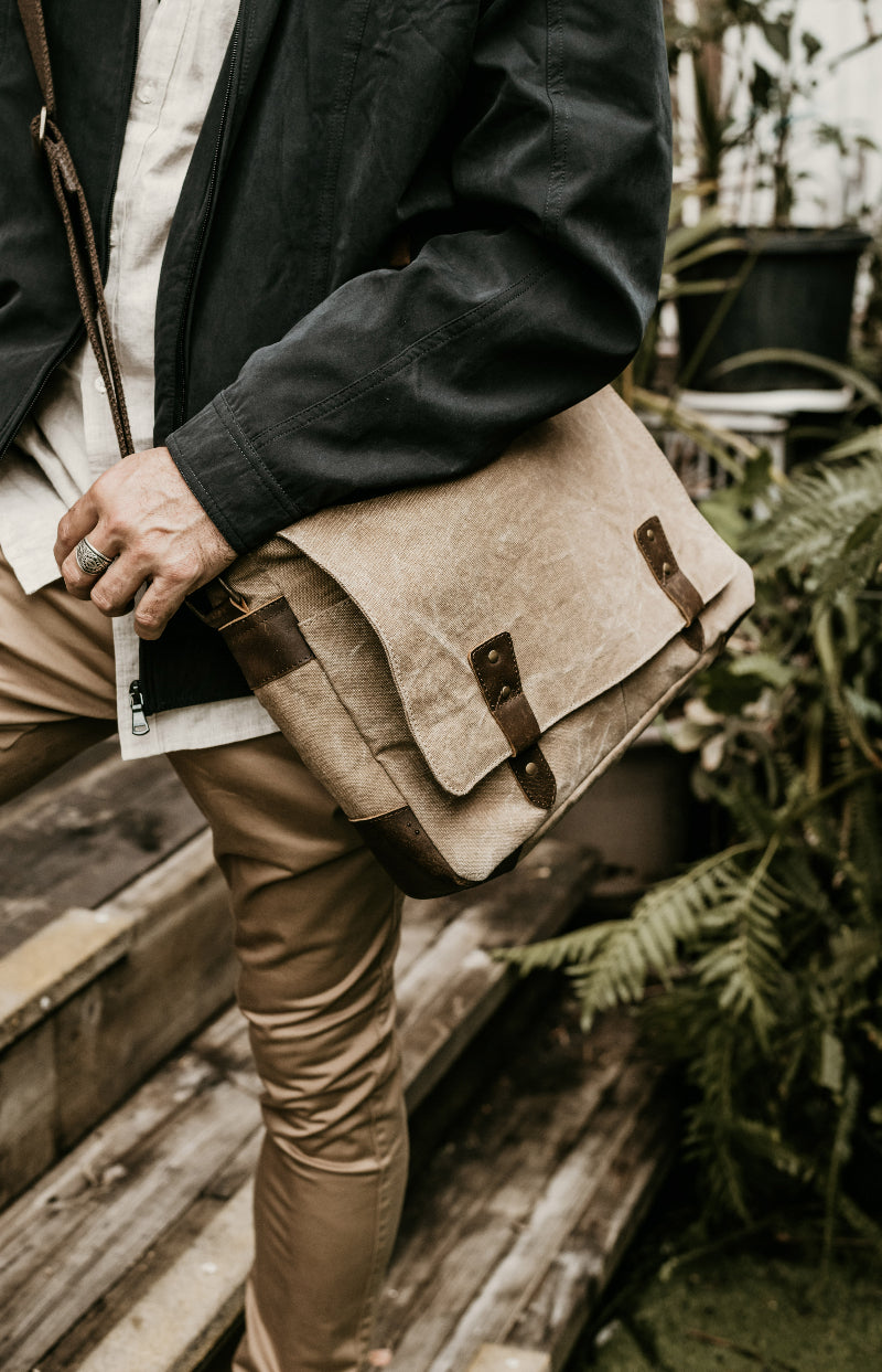 Trooper Canvas Messenger - Khaki
