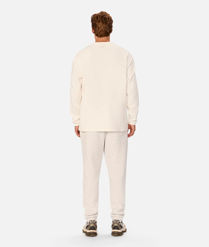 The Newport L/S Tee - Chalk