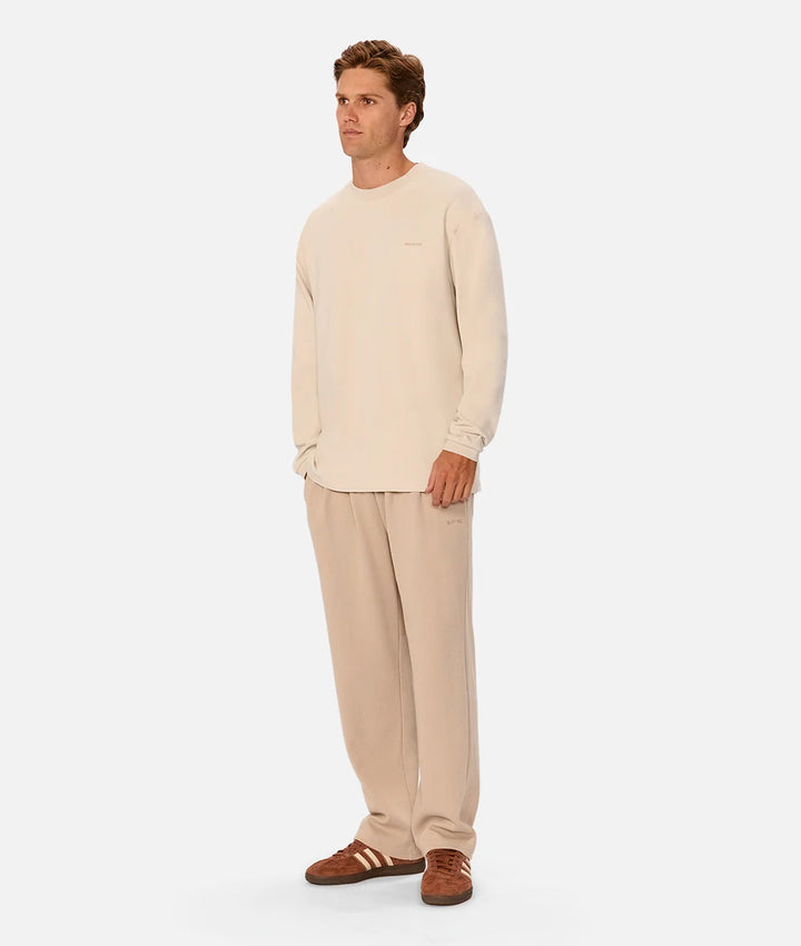 The Newport L/S Tee - Grain
