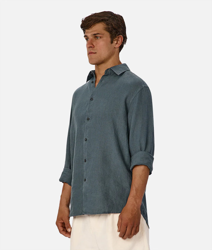 The St Martins L/S Shirt - Deep Ocean