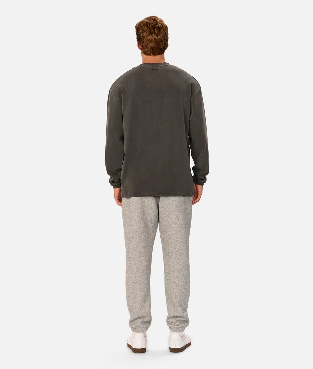 The Newport L/S Tee - Onyx