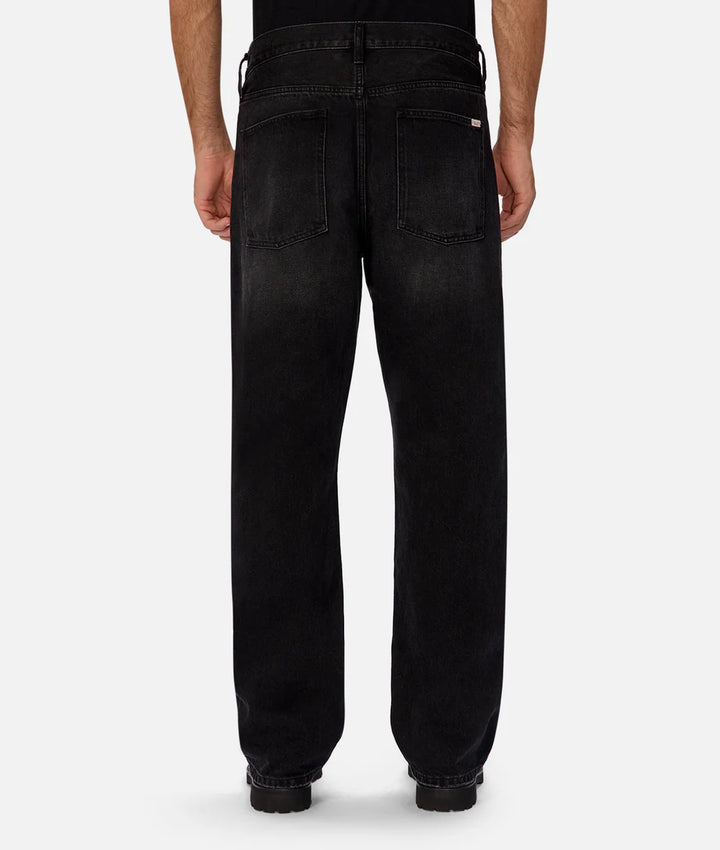 The 90's Jean - Washed Black