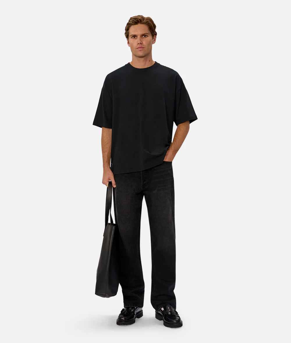 The 90's Jean - Washed Black
