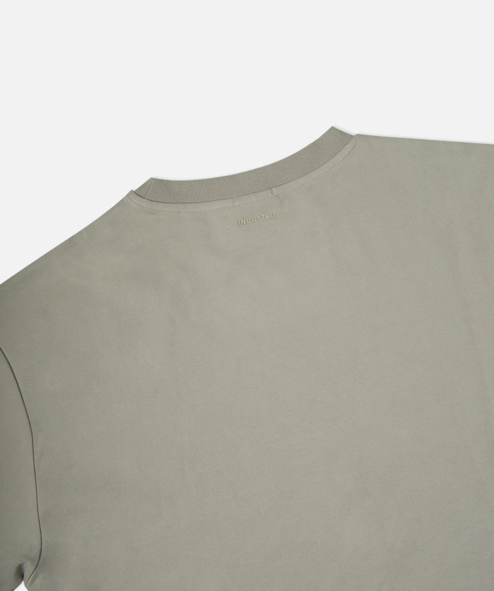 The Newport Tee - Willow Green