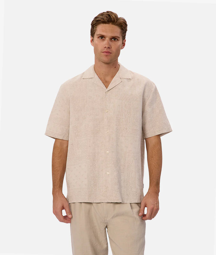 The Winona S/S Shirt - Sand Wheat