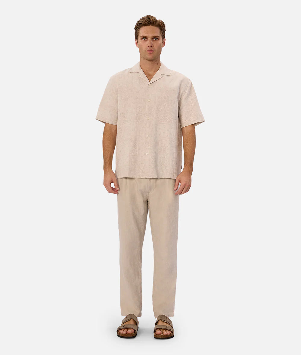 The Winona S/S Shirt - Sand Wheat