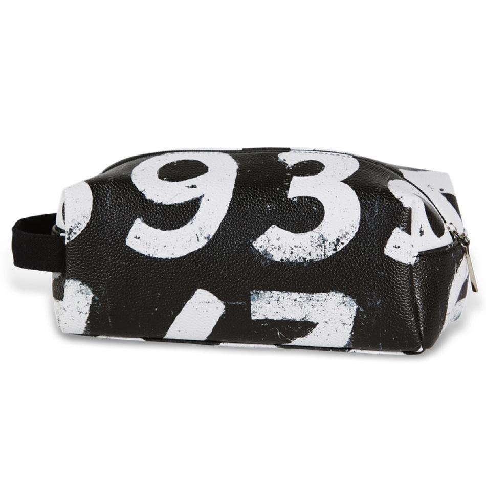 Scoreboard Numbers Wash Bag